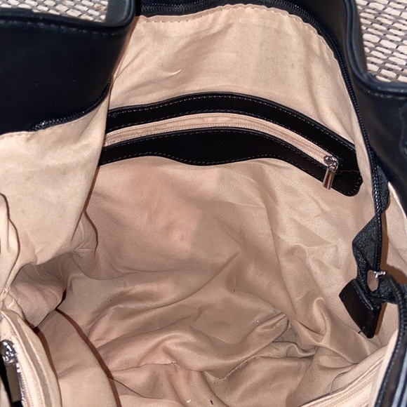 Basically brand new!! Medium/large size tote. - Picture 6 of 7